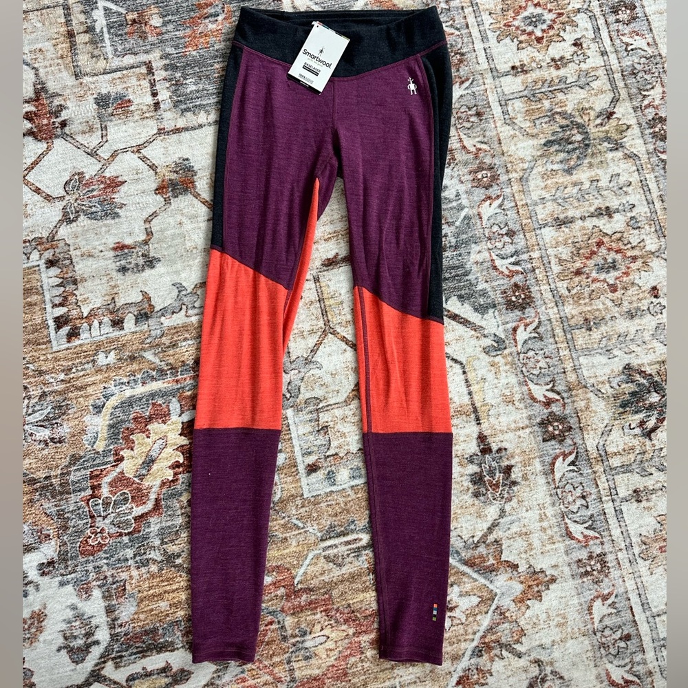 Brand new with tag Smartwool Merino Wool 250 Asymmetrical Leggings XS